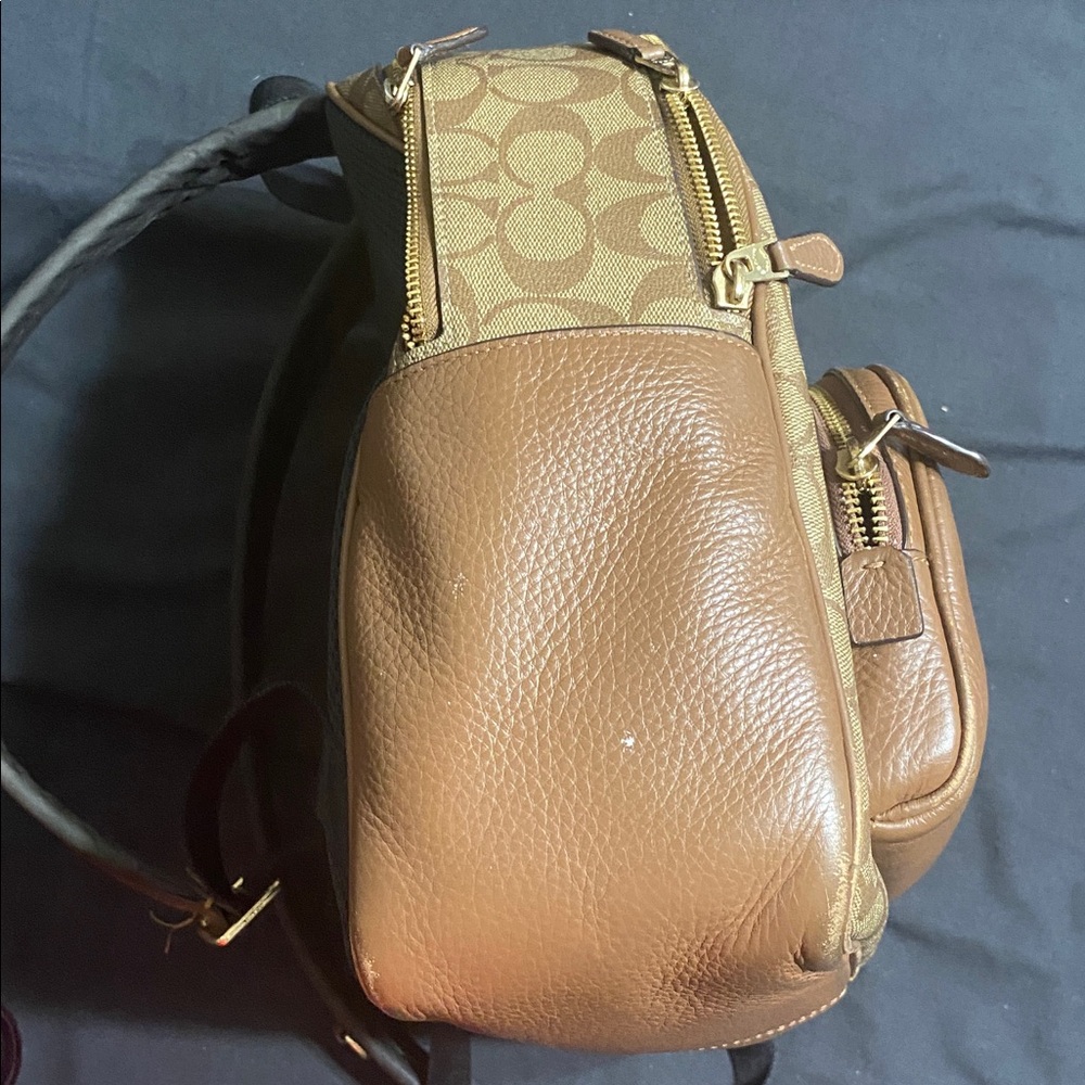 Coach Court Backpack In Signature Canvas NWT Coach - Picture 5 of 16